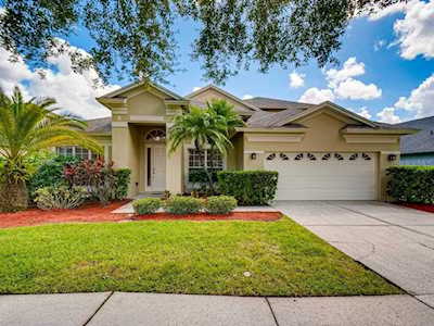 3025 Bent Creek Dr Valrico, FL 33596