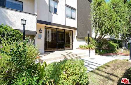 5805 Whitsett Avenue #211 Valley Village, CA 91607