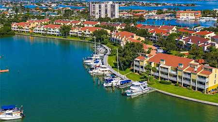 511 Sandy Hook Rd #511 Treasure Island, FL 33706