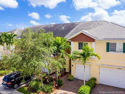 7734 Paddock Pl #7734 Davie, FL 33328