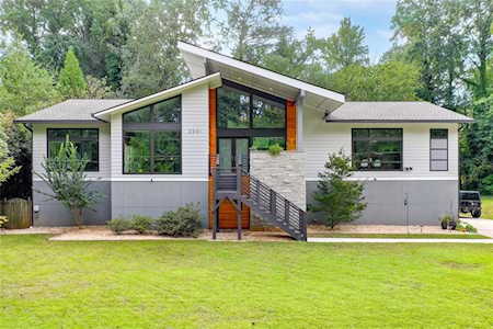 2241 Fisher Trl NE Atlanta, GA 30345