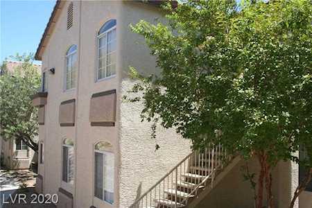 75 Valle Verde Dr #724 Henderson, NV 89074