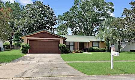 5446 N Woodcrest Dr Winter Park, FL 32792