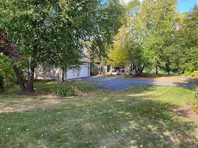 172 Fairway Ln New London, NH 03257