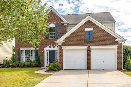 3529 Arborhill Rd Charlotte, NC 28270