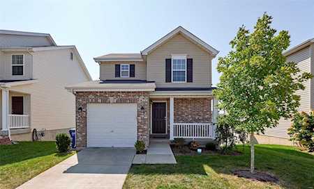 1014 Chesterfield Dr Wentzville, MO 63385