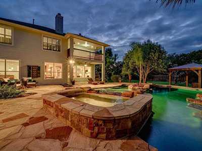 9217 Hopeland DR Austin, TX 78749