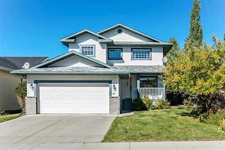 10 Crystalridge Way Okotoks, AB T1S 1P4