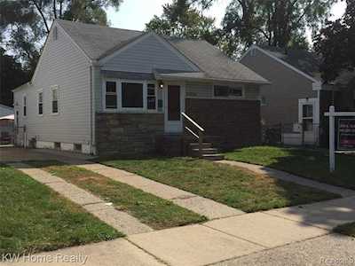 20524 Denby Redford Twp, MI 48240