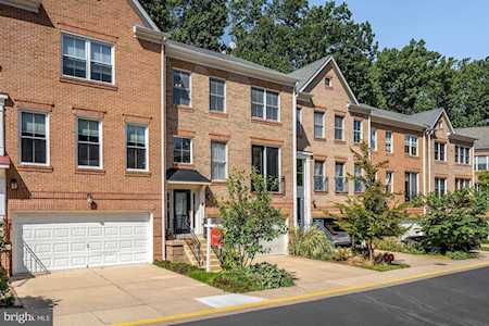 11502 Waterhaven Ct Reston, VA 20190