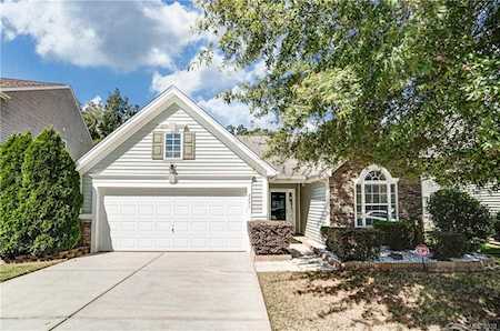 4231 Houldsworth Dr Charlotte, NC 28213