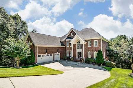 420 Danbury Ln Tega Cay, SC 29708