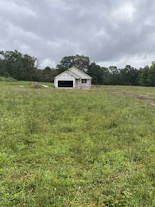 1206 Farrar Hill Rd Manchester, TN 37355