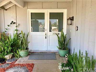 21921 Starfire Huntington Beach, CA 92646