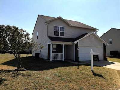 1885 Cold Spring Drive Brownsburg, IN 46112