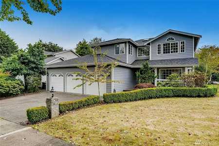 25111 13th Place S Des Moines, WA 98198