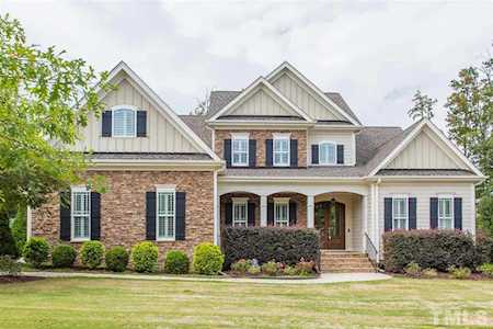 104 Marsh Barton Drive Holly Springs, NC 27540