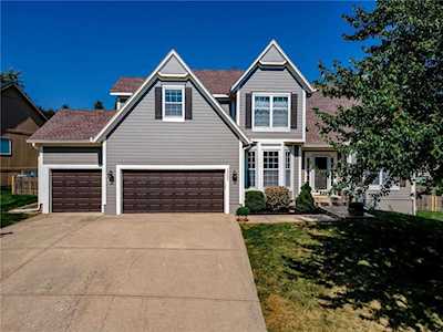 22602 W 49th Terrace Shawnee, KS 66226