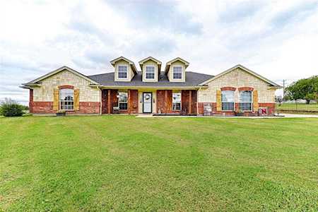 2717 Rawhide Court Haslet, TX 76052