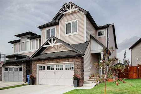 159 Panton Rd NW Calgary, AB T3K 0Z2