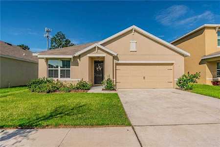 9835 Warm Stone St Thonotosassa, FL 33592