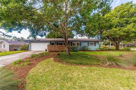 2018 Kimberly Dr Dunedin, FL 34698