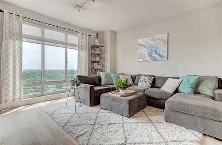603 Davis ST #1908 Austin, TX 78701