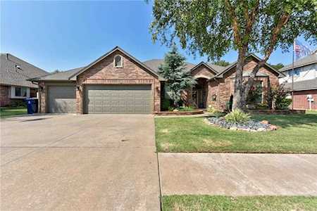 14617 Fossil Creek Ln Oklahoma City, OK 73134