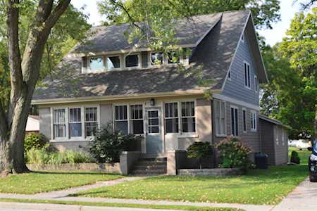 17 Lord St Edgerton, WI 53534