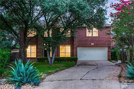 9012 Brimstone LN Austin, TX 78717
