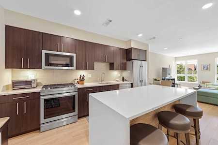 1975 Massachusetts Ave #201 Cambridge, MA 02140