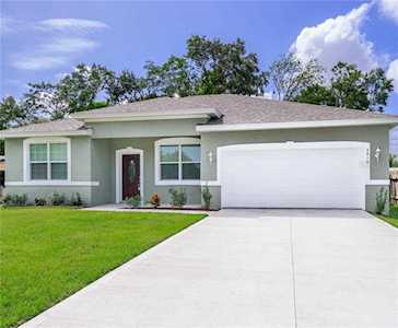 4910 Manduria St Orlando, FL 32819
