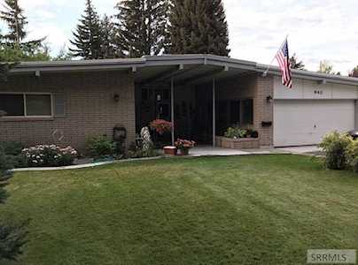 940 1st Street Idaho Falls, ID 83401