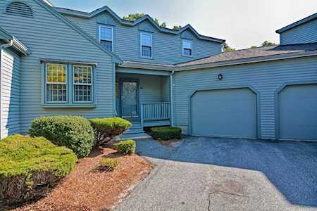 60 Bayberry Common #60 Franklin, MA 02038