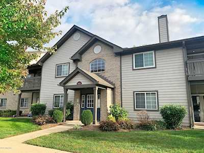 10300 Southern Meadows Dr #204 Louisville, KY 40241