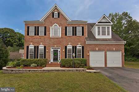 7216 White House Dr Springfield, VA 22153