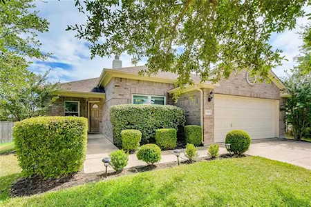 335 Hidden Brook LN Round Rock, TX 78665