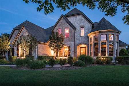803 Red Store Court Lucas, TX 75002
