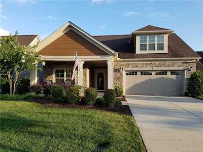 127 Brawley Point Circle Mooresville, NC 28117