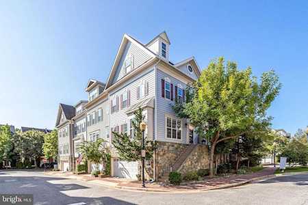 5116 Oneill Ln Alexandria, VA 22304