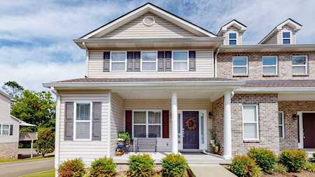 169 Avalon Dr Kingston Springs, TN 37082