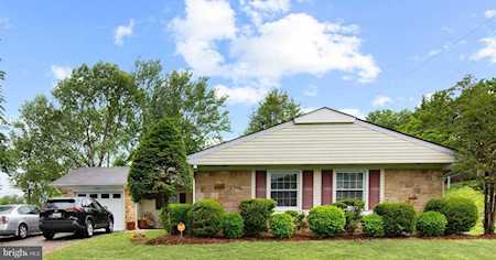 2404 Keyberry Ln Bowie, MD 20715