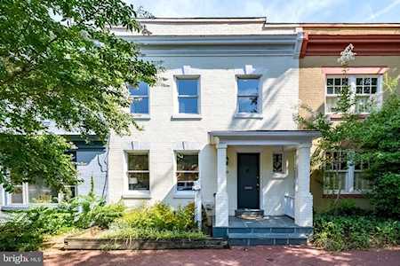 2151 Newport Place NW Washington, DC 20037