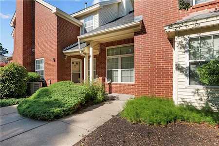 626 Smithfield Rd #802 North Providence, RI 02904