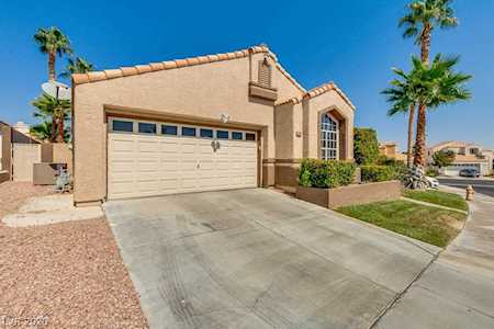 8324 Dorado Bay Ct Las Vegas, NV 89128