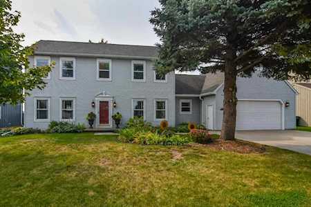 2329 W Twin Willows Dr Appleton, WI 54914