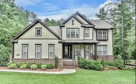 2533 Hamilton Crossings Dr Charlotte, NC 28214