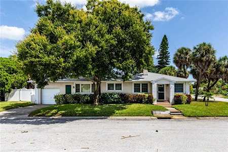 521 79th Ave St Pete Beach, FL 33706
