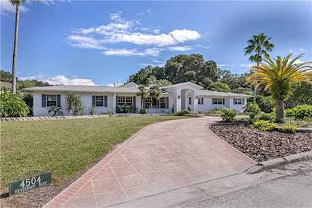 4504 Henderson Blvd Tampa, FL 33629