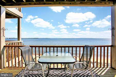 2203 Chesapeake Harbour Dr Annapolis, MD 21403